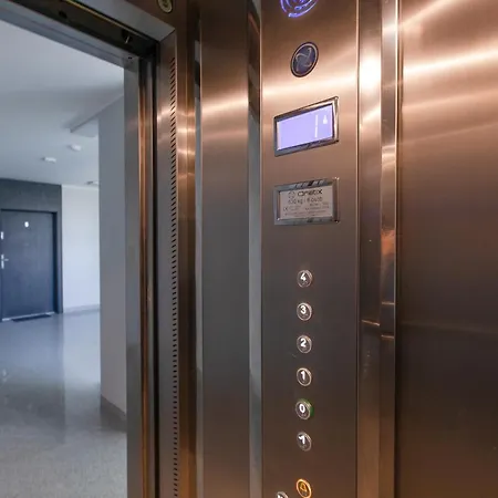 شقة Apartament Milan Gardenia Z Widokiem Na Morze Epapartamenty