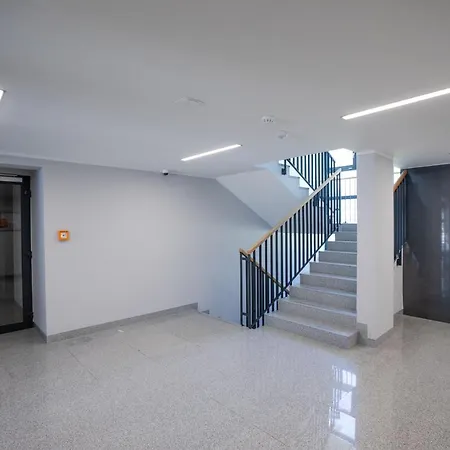 شقة Apartament Milan Gardenia Z Widokiem Na Morze Epapartamenty